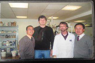 2005年，創(chuàng)始人宋文超先生和戴榮明先生出訪德國，引進離品質酸銅光亮劑，促進了公司產品與國際接軌和品質提升。